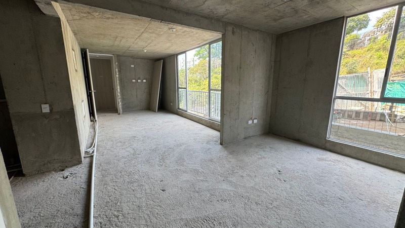 Apartamento en obra gris construcción industrializada